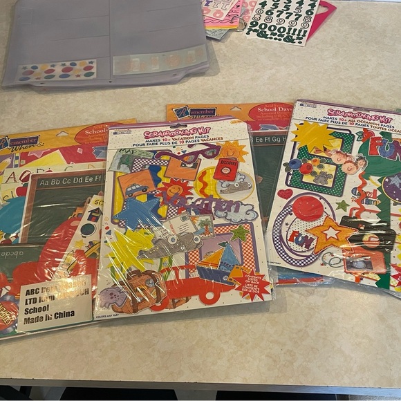 Scrapbooking Bundle Set - Picture 1 of 6